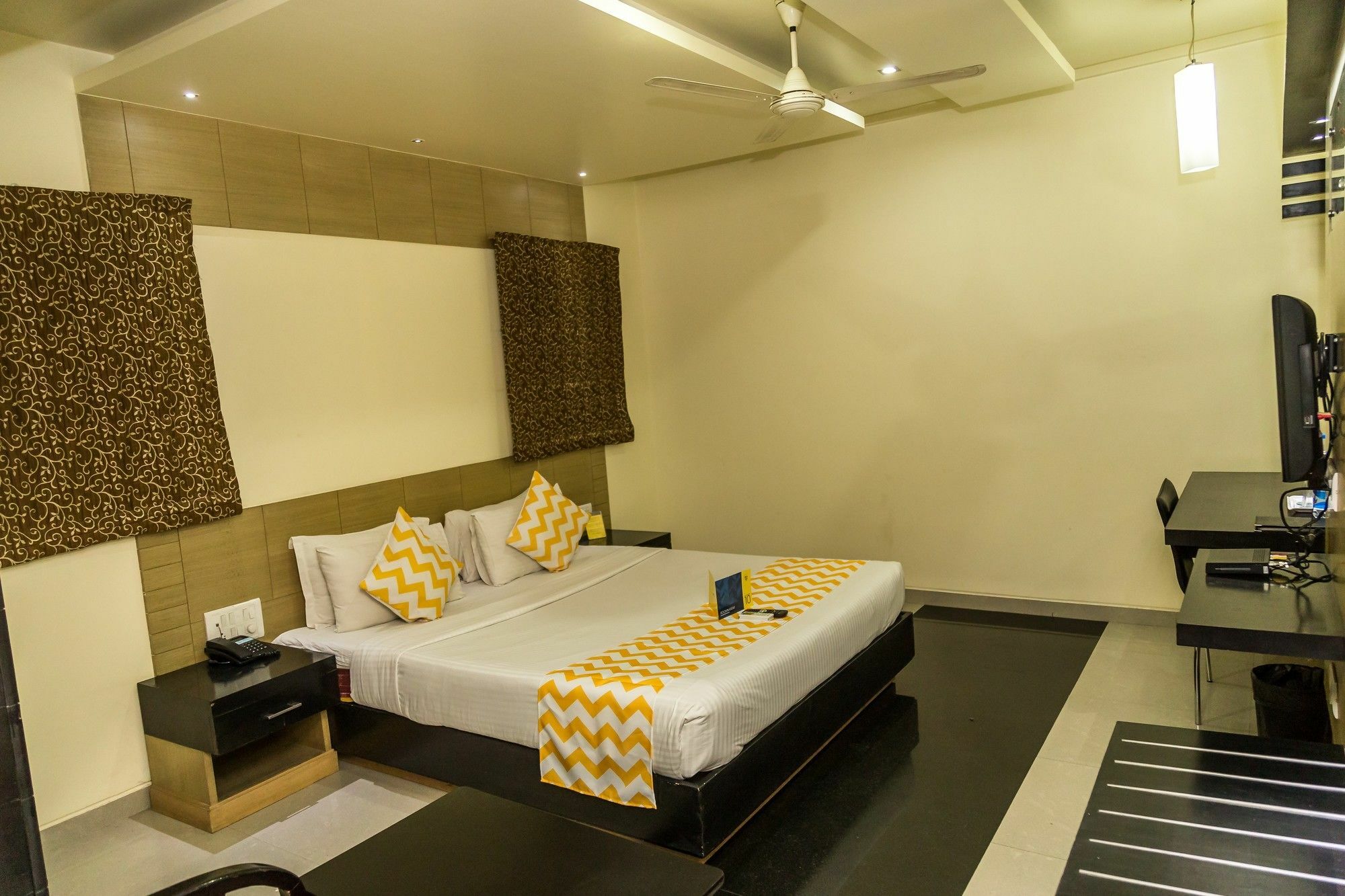 Hotel Arafa Inn Bengaluru Zewnętrze zdjęcie