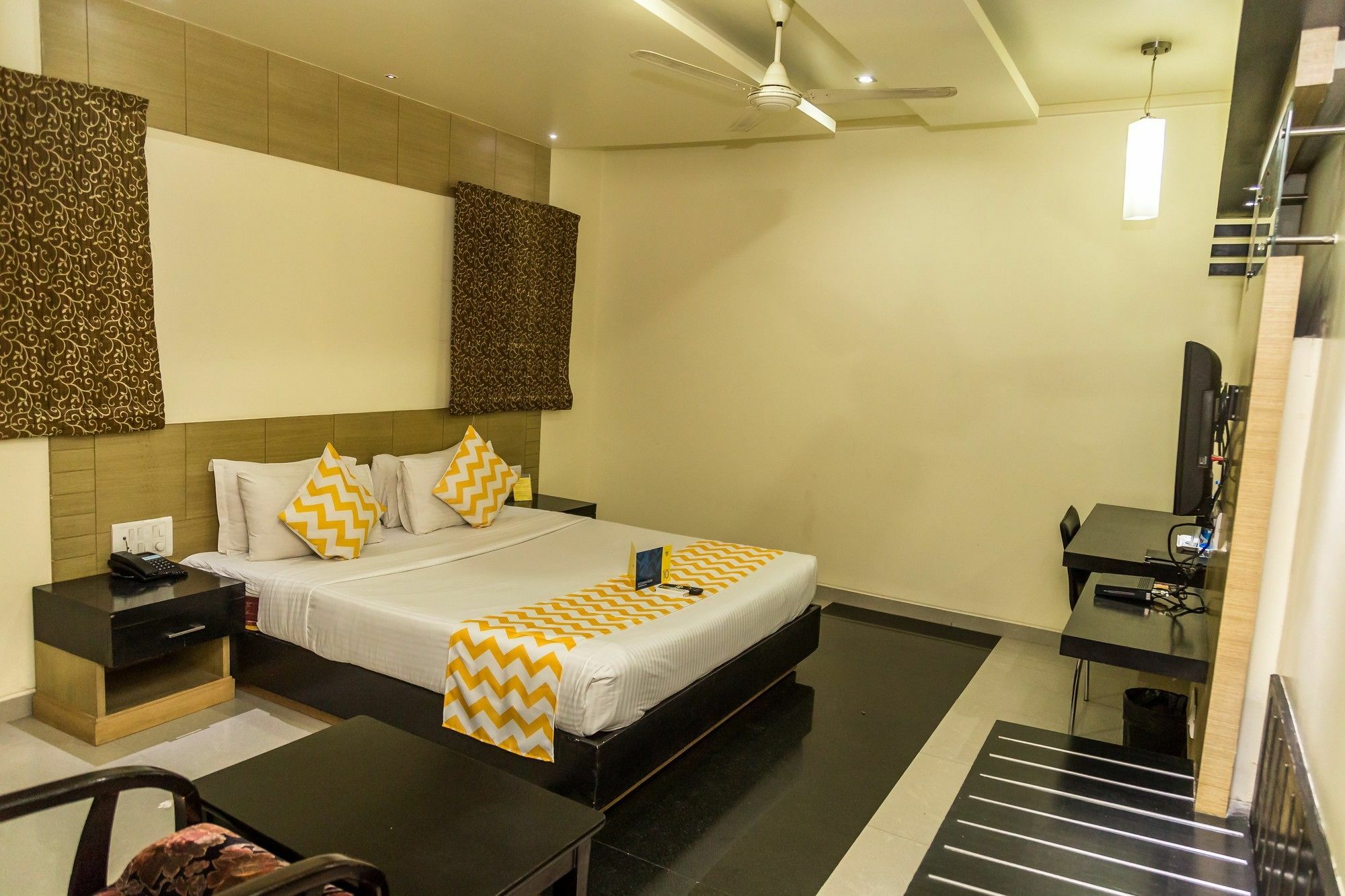 Hotel Arafa Inn Bengaluru Zewnętrze zdjęcie